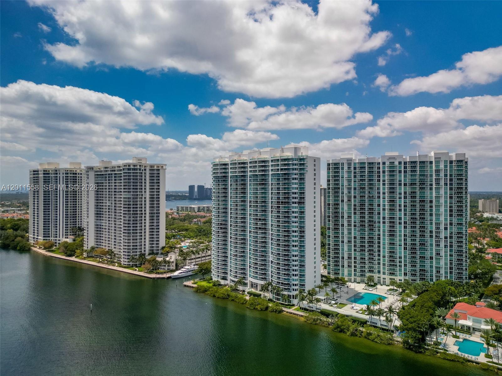 THE PENINSULA CONDO - Residential