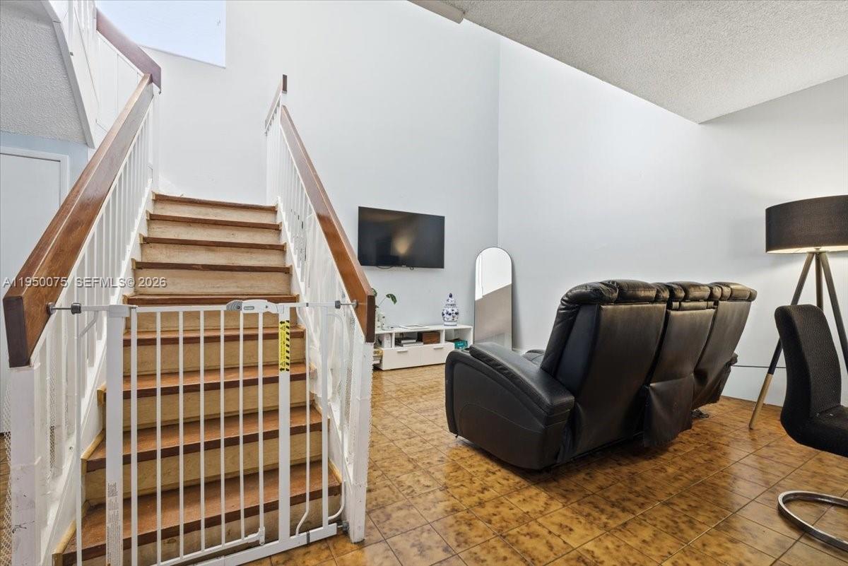 SPRING LAKES VILLAGE II CO - Residential