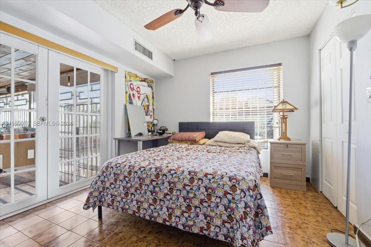 SPRING LAKES VILLAGE II CO - Residential