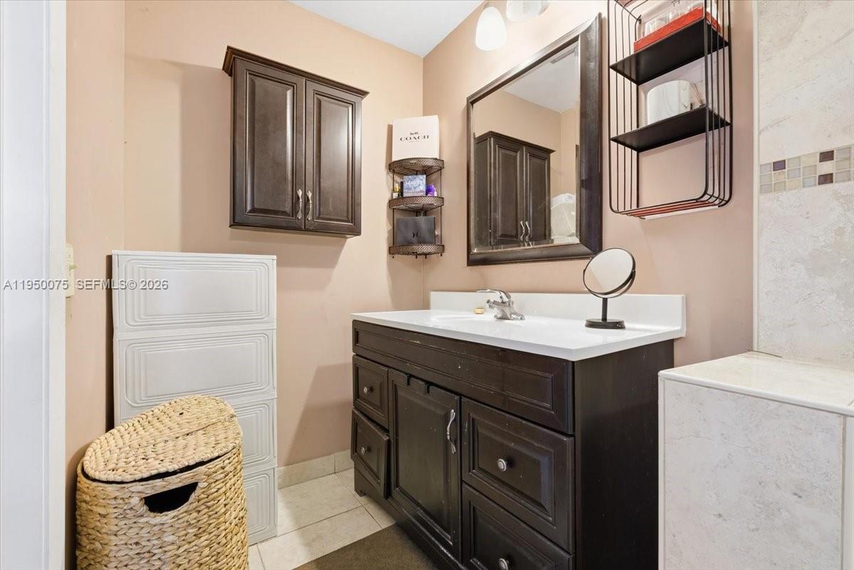 SPRING LAKES VILLAGE II CO - Residential