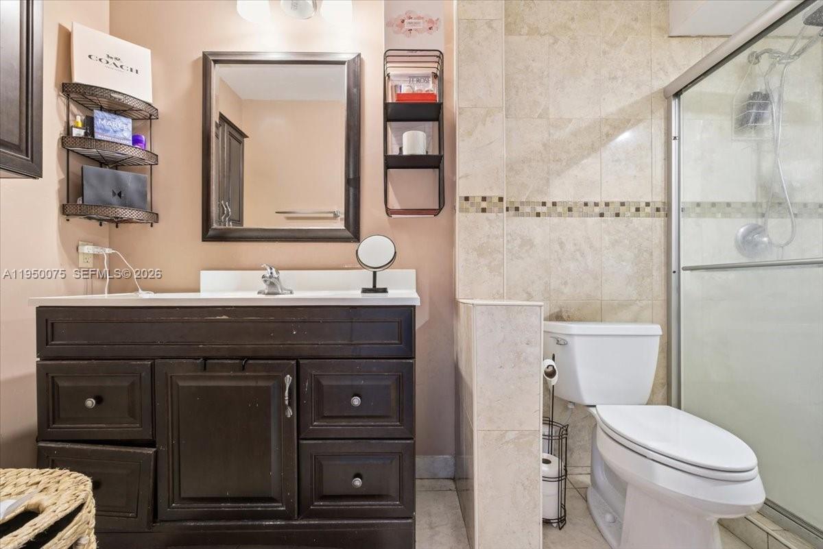 SPRING LAKES VILLAGE II CO - Residential