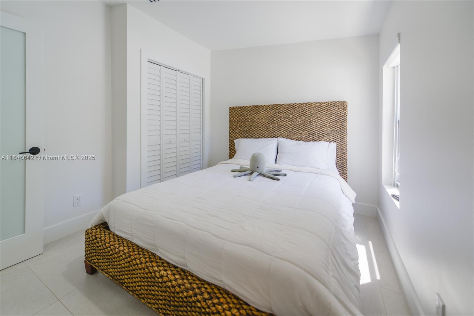 SEXTON COVES ESTATES - Residential