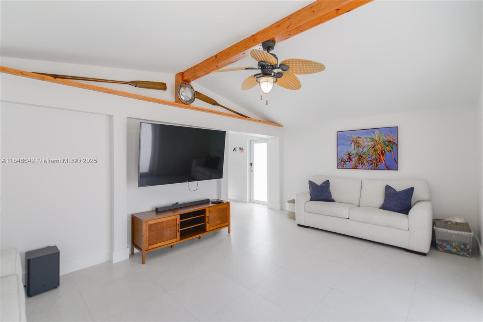 SEXTON COVES ESTATES - Residential