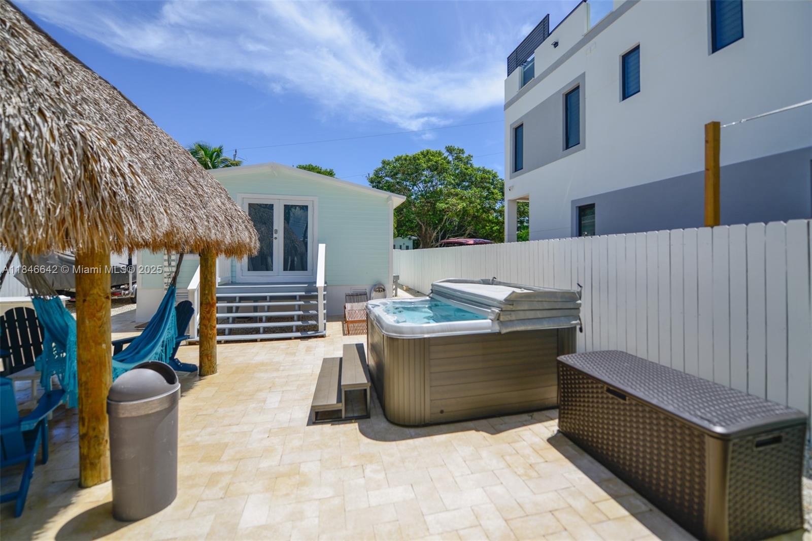 SEXTON COVES ESTATES - Residential