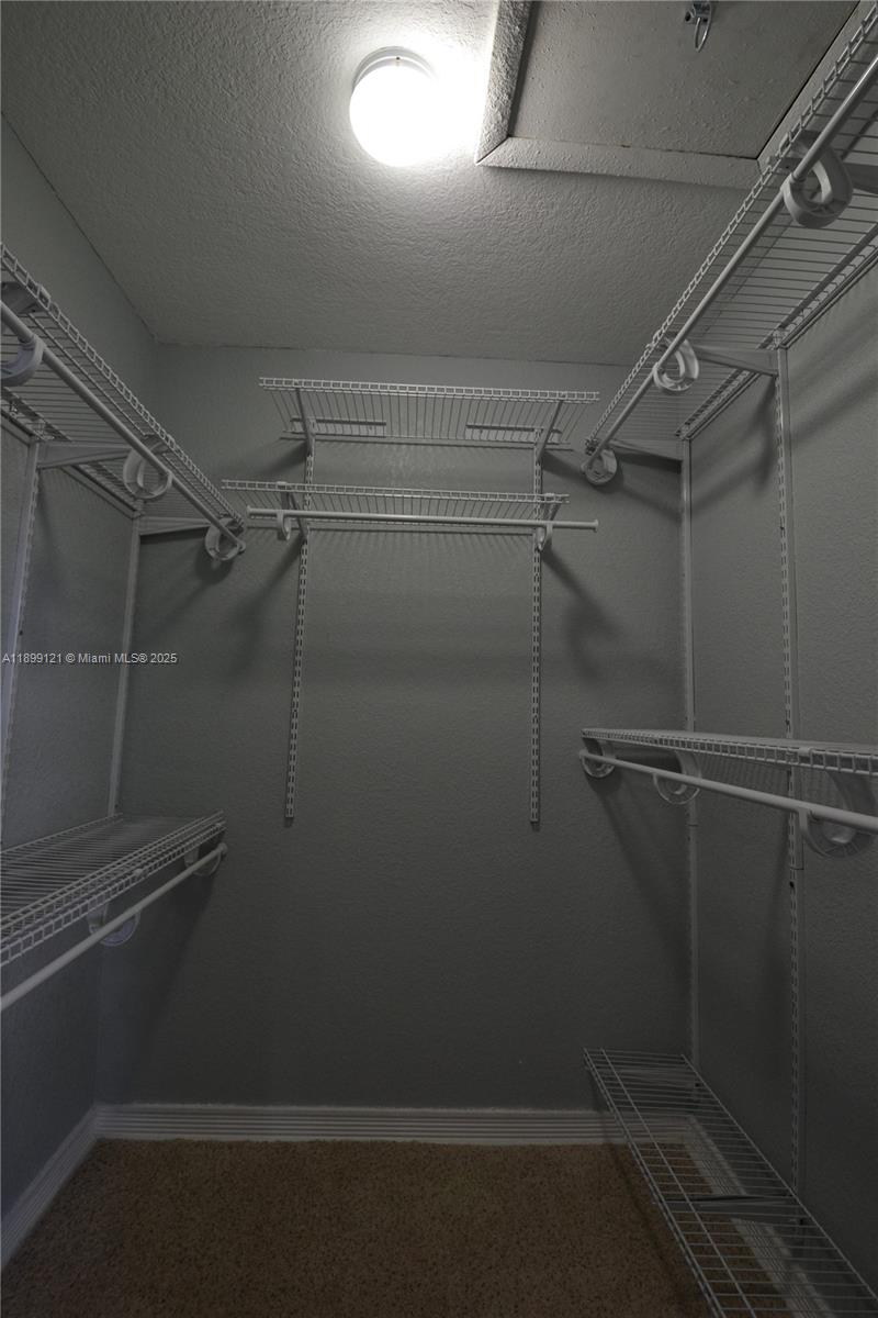 LAKES GARDEN CONDO - Residential Lease