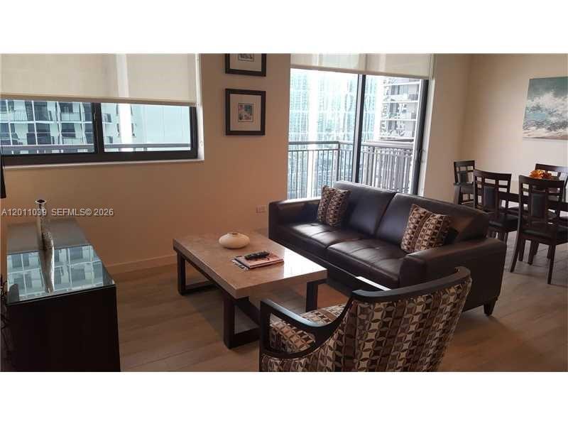 999 SW 1st Ave 2514
