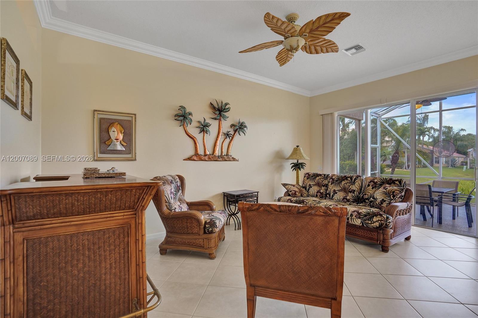 VALENCIA SHORES 3 - Residential