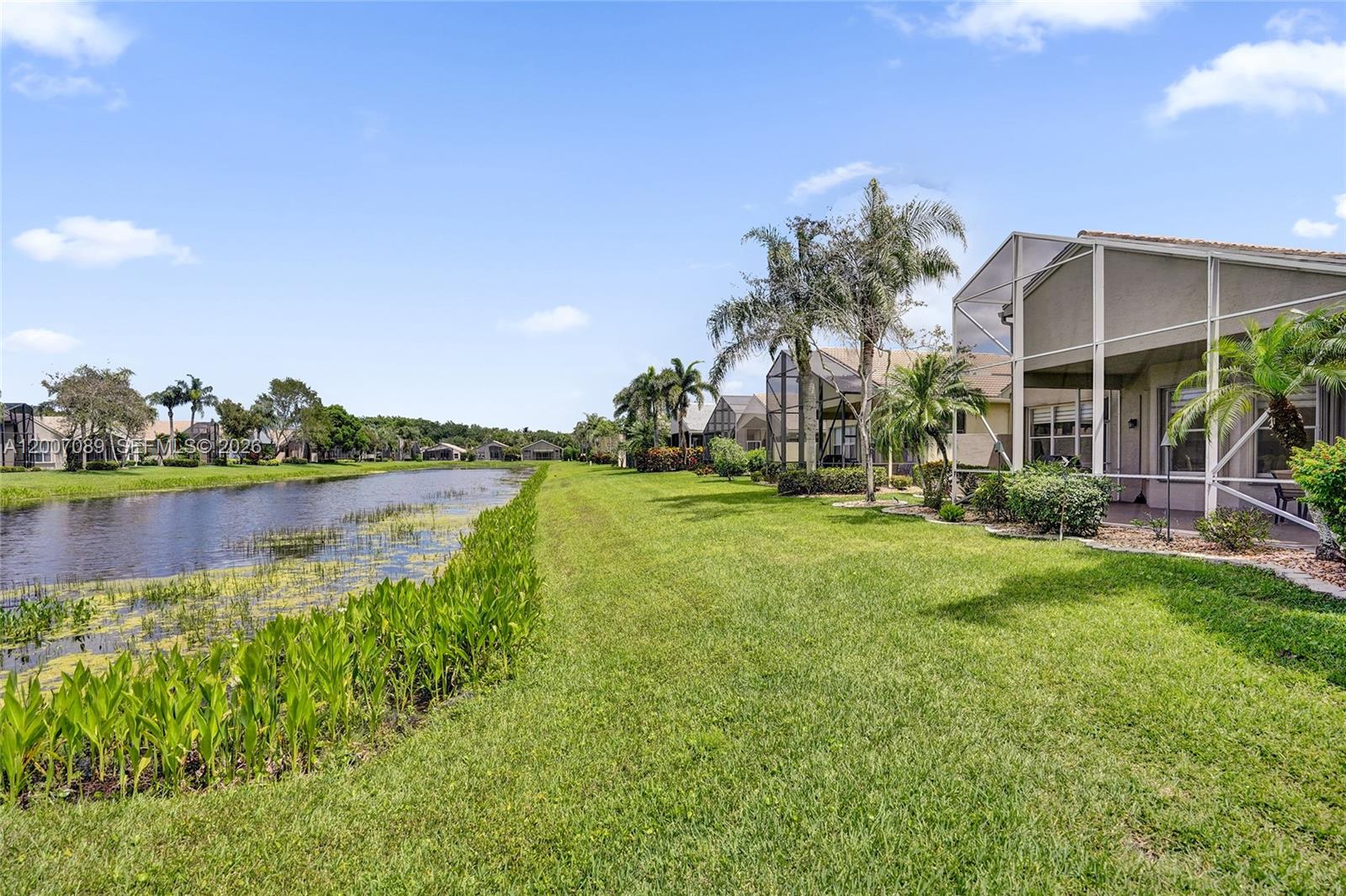 VALENCIA SHORES 3 - Residential