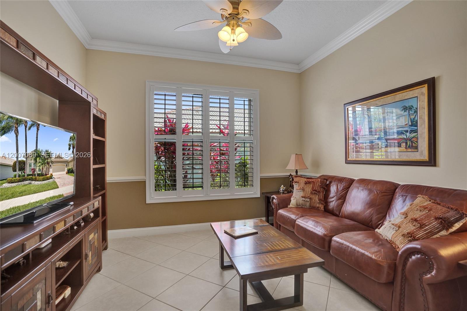 VALENCIA SHORES 3 - Residential