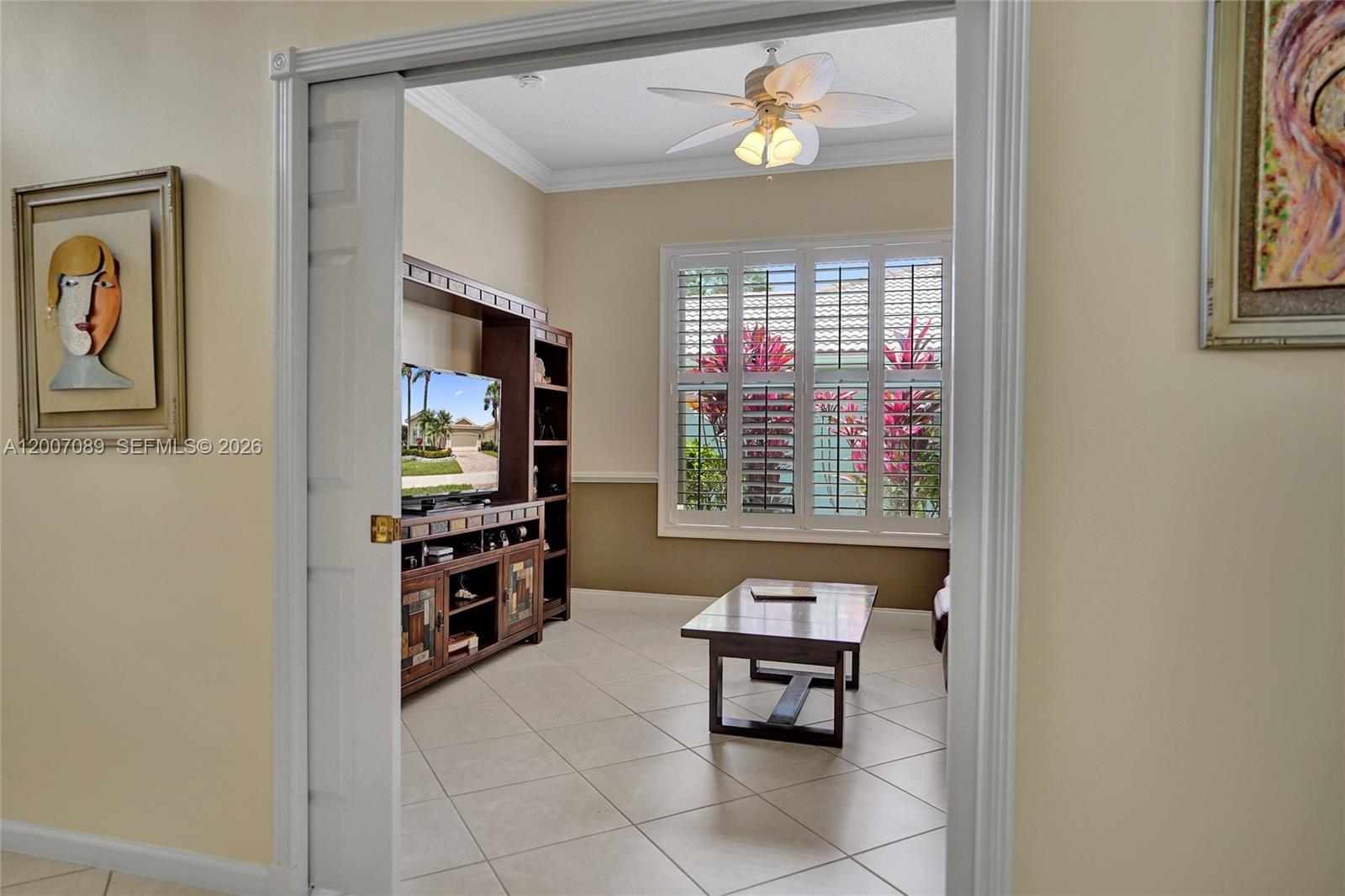 VALENCIA SHORES 3 - Residential