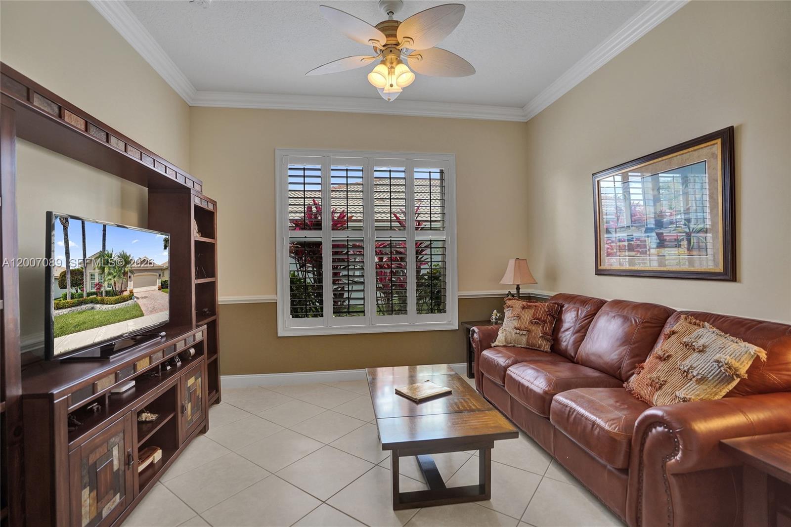 VALENCIA SHORES 3 - Residential