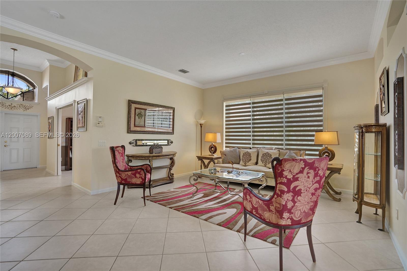 VALENCIA SHORES 3 - Residential