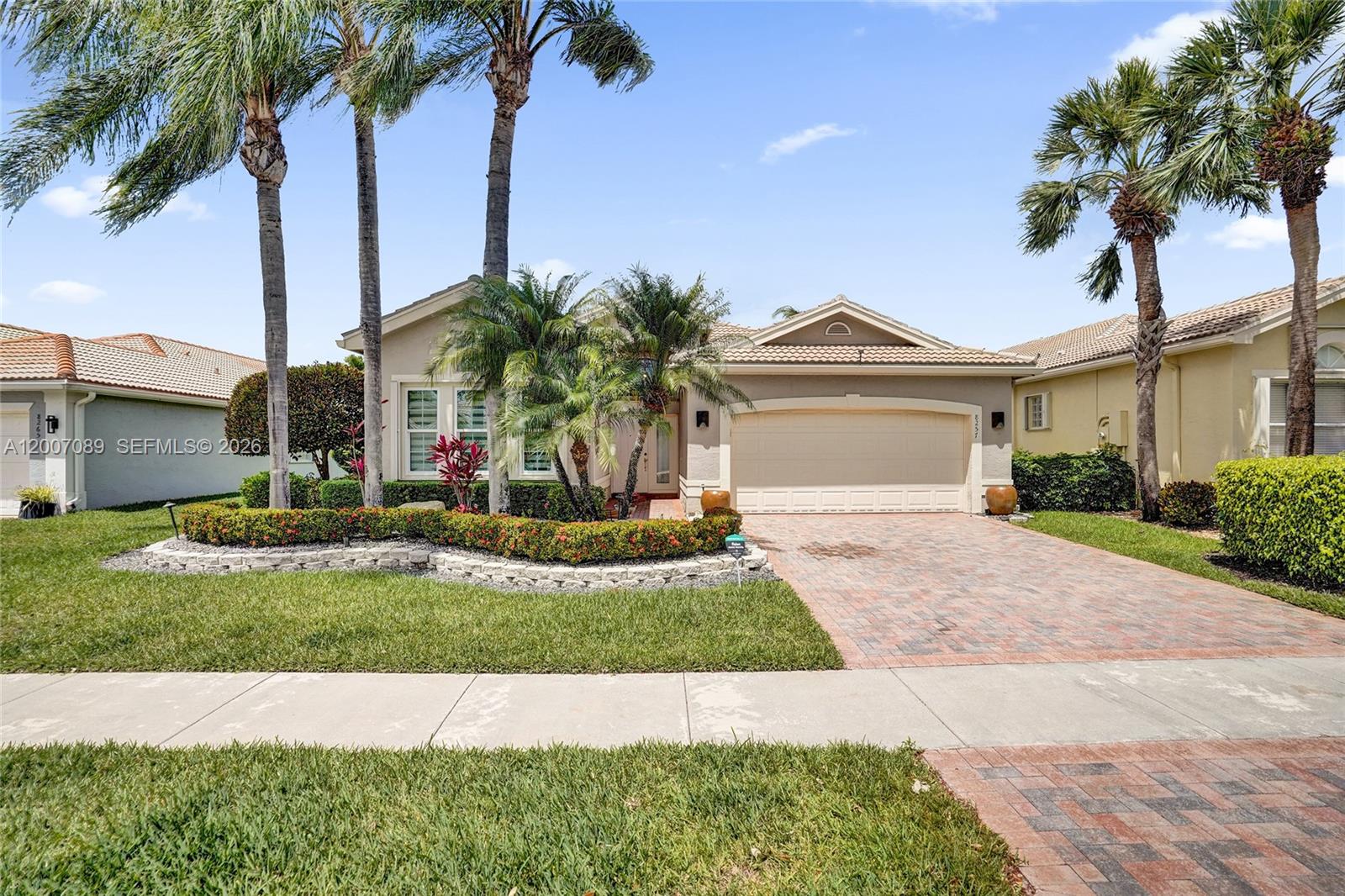 VALENCIA SHORES 3 - Residential