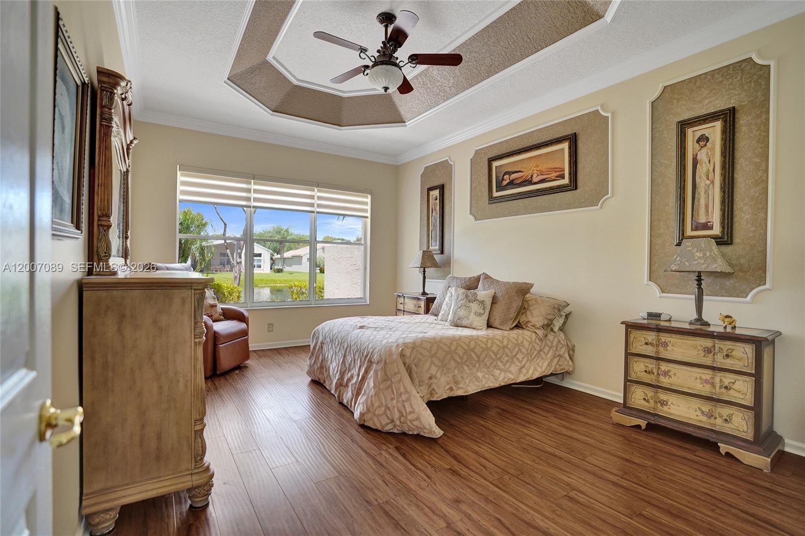 VALENCIA SHORES 3 - Residential