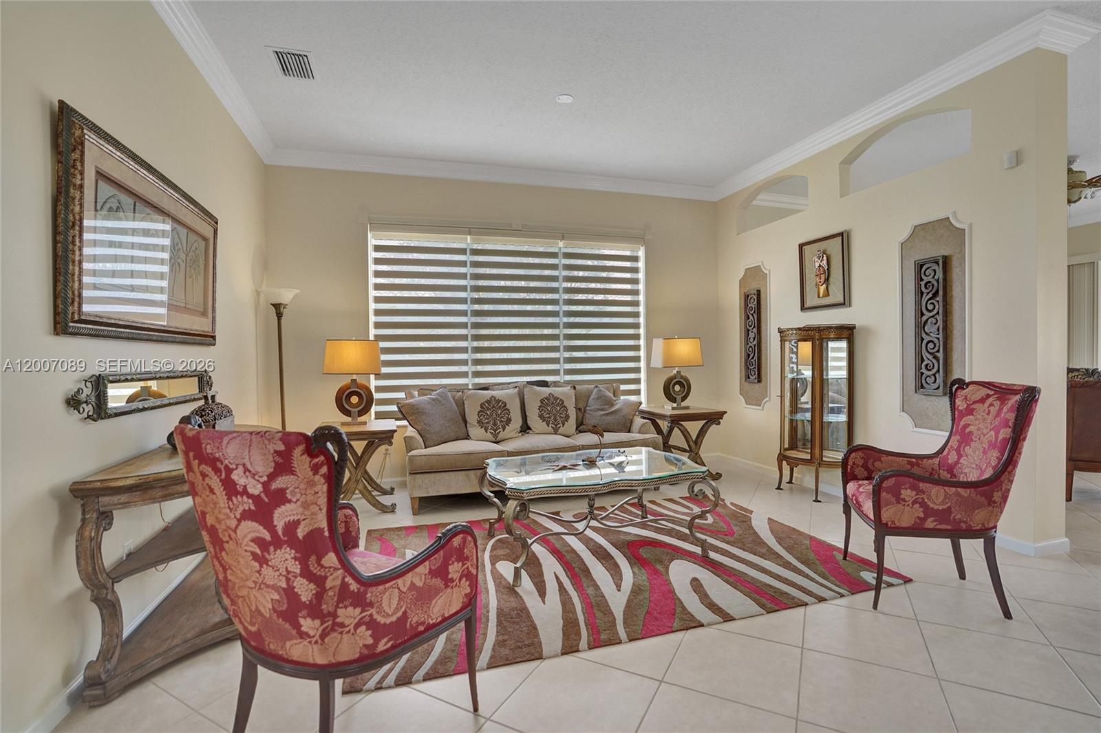 VALENCIA SHORES 3 - Residential