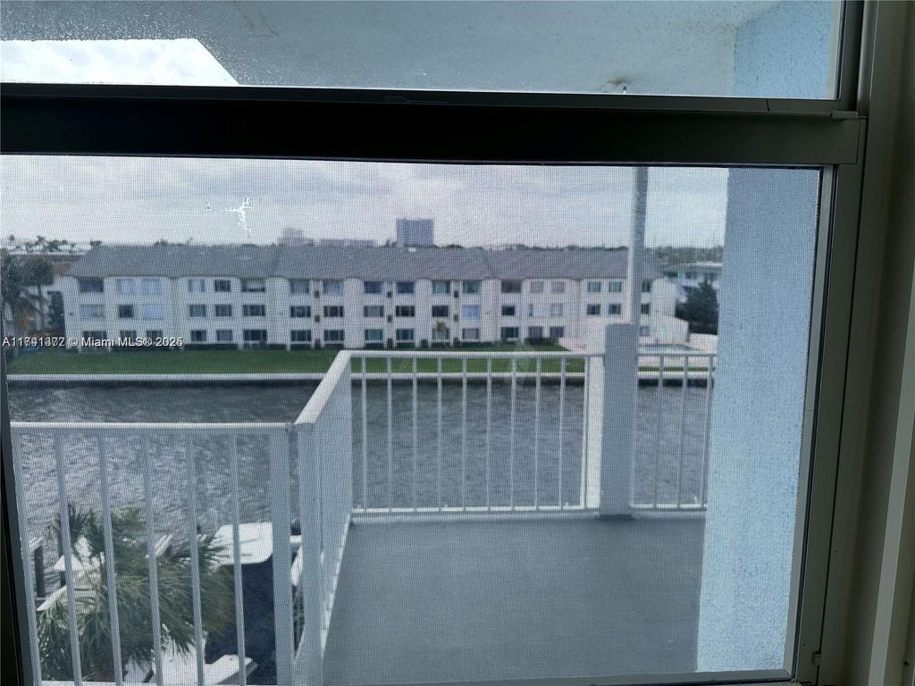 Photo of 104 Paradise Harbour Blvd #507, North Palm Beach, FL 33408 (MLS # A11741377)