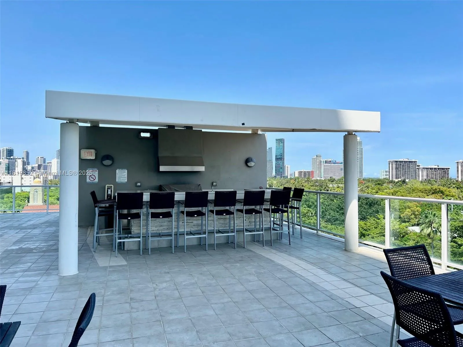 Miami, Florida 33129, United States, 3 Bedrooms Bedrooms, ,2 BathroomsBathrooms,Residential,Active,148995