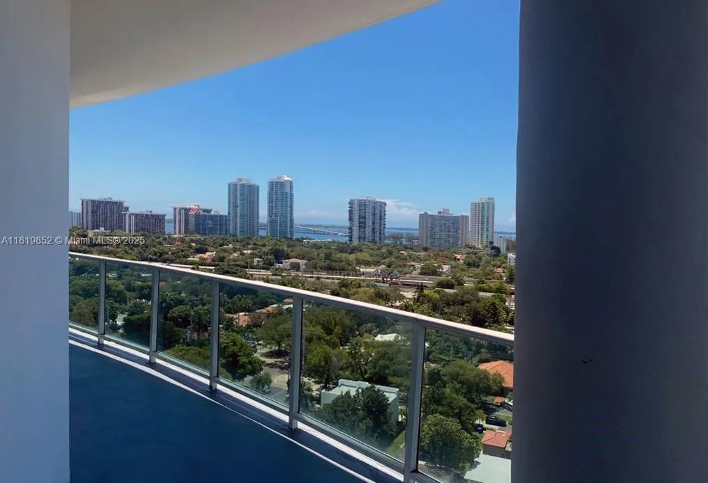 Miami, Florida 33129, United States, 3 Bedrooms Bedrooms, ,2 BathroomsBathrooms,Residential,Active,148995