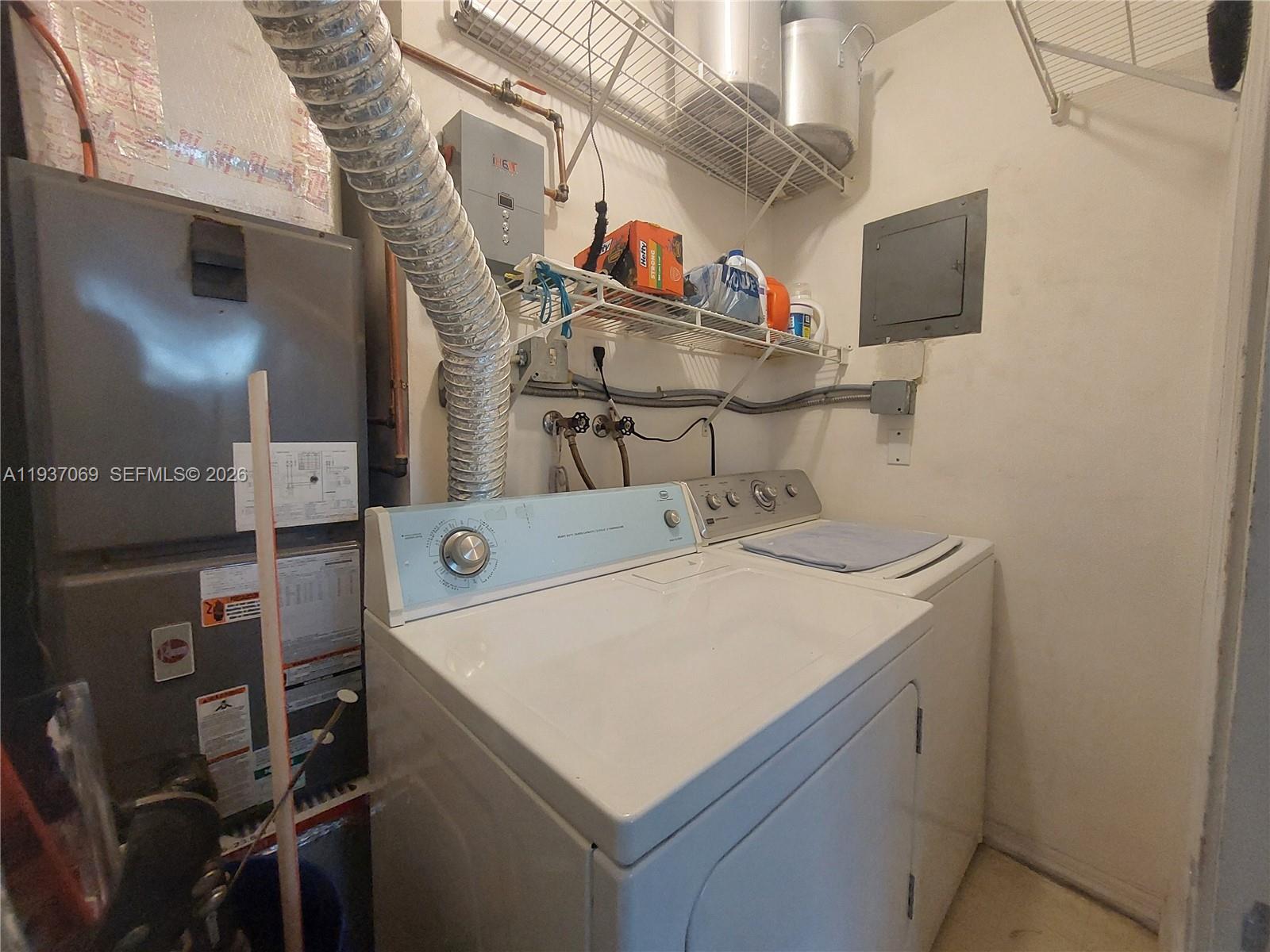 TAMARAC LAKES SECOND SEC - Residential