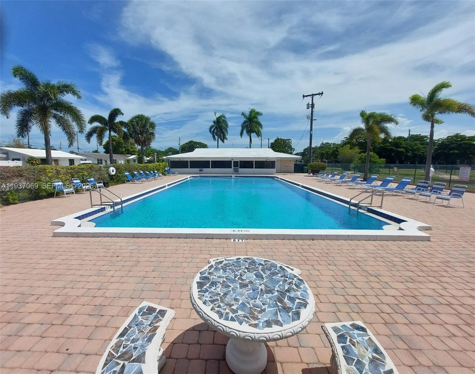 TAMARAC LAKES SECOND SEC - Residential