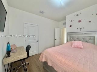MARIE ESTATES - Residential