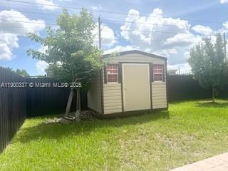 MARIE ESTATES - Residential