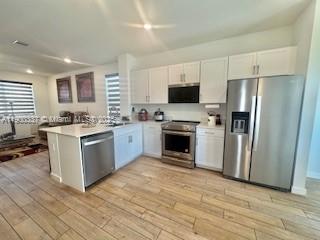 MARIE ESTATES - Residential