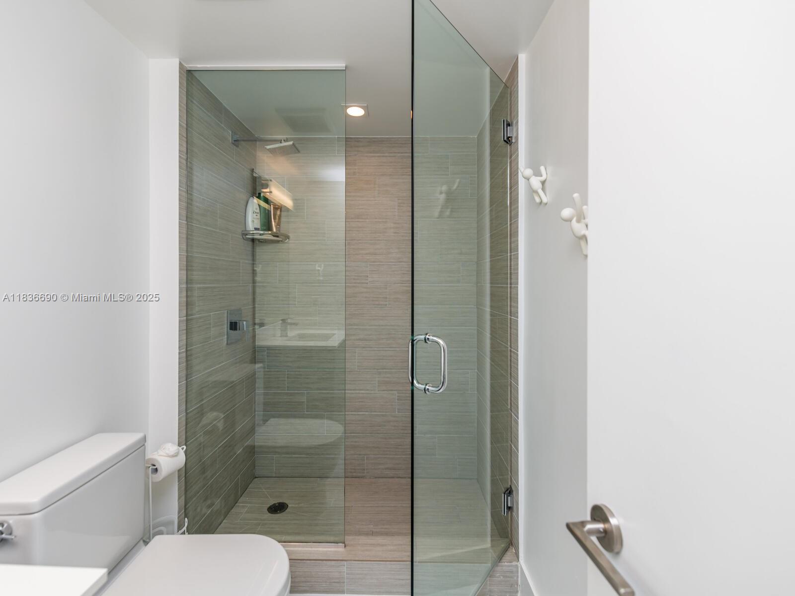 PARQUE TOWERS CONDO - Residential