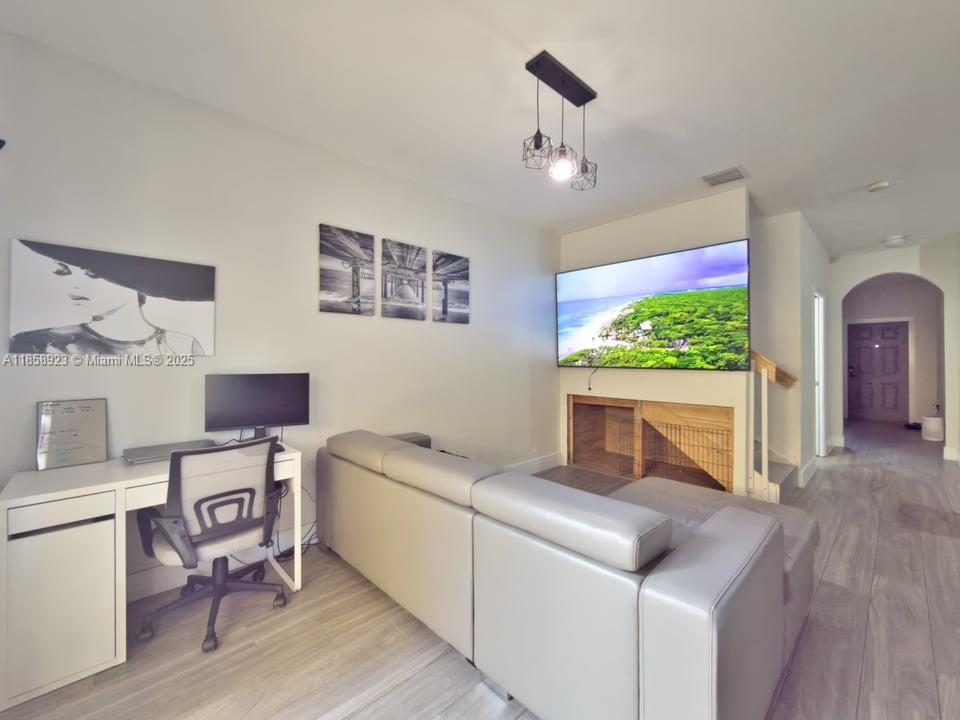 LAKES BY THE BAY GEE - Residential