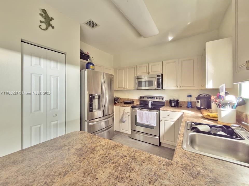 8930 SW 224th Ter