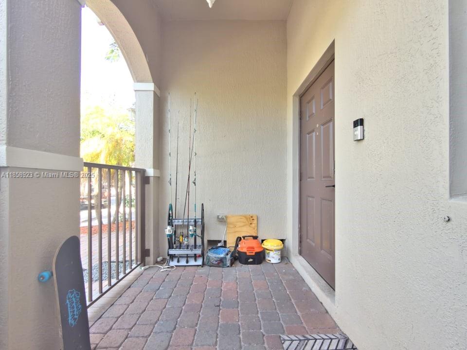 LAKES BY THE BAY GEE - Residential