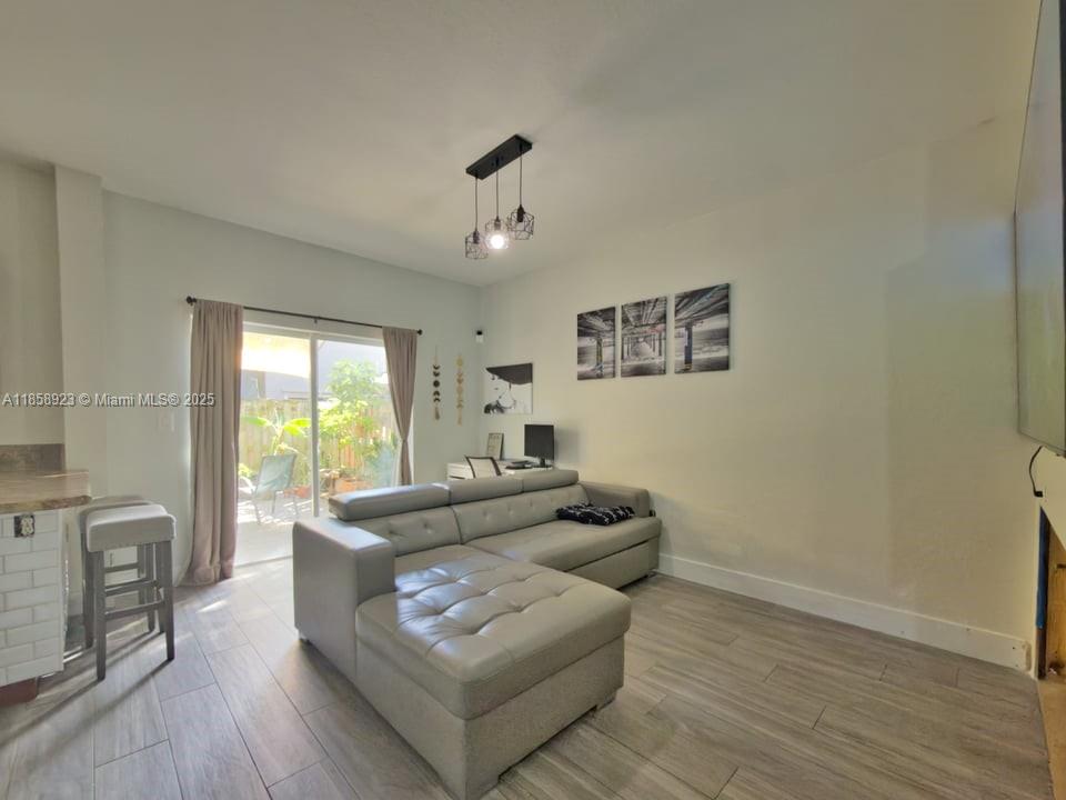 LAKES BY THE BAY GEE - Residential