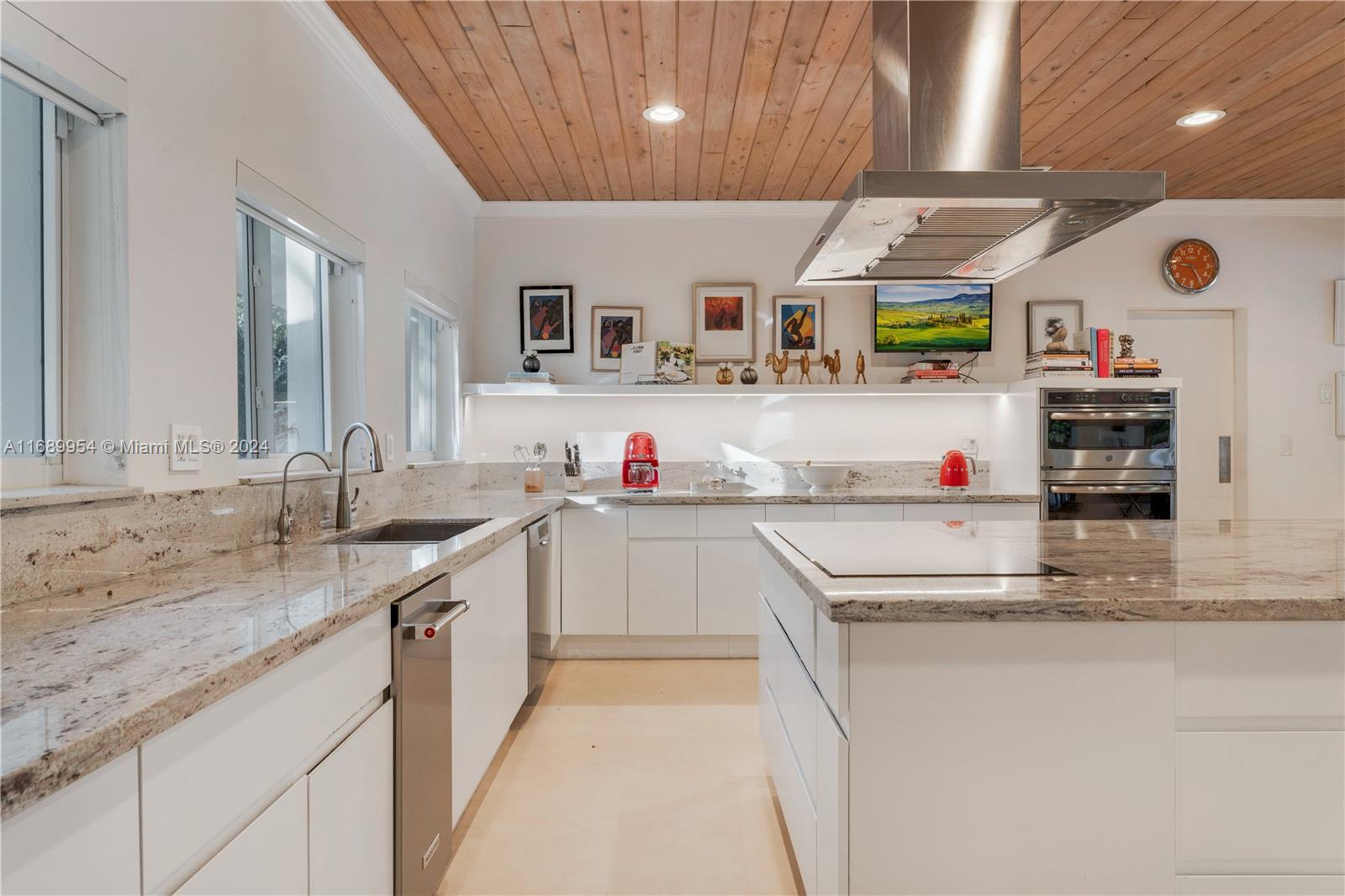 KILLIAN ACRES - Residential