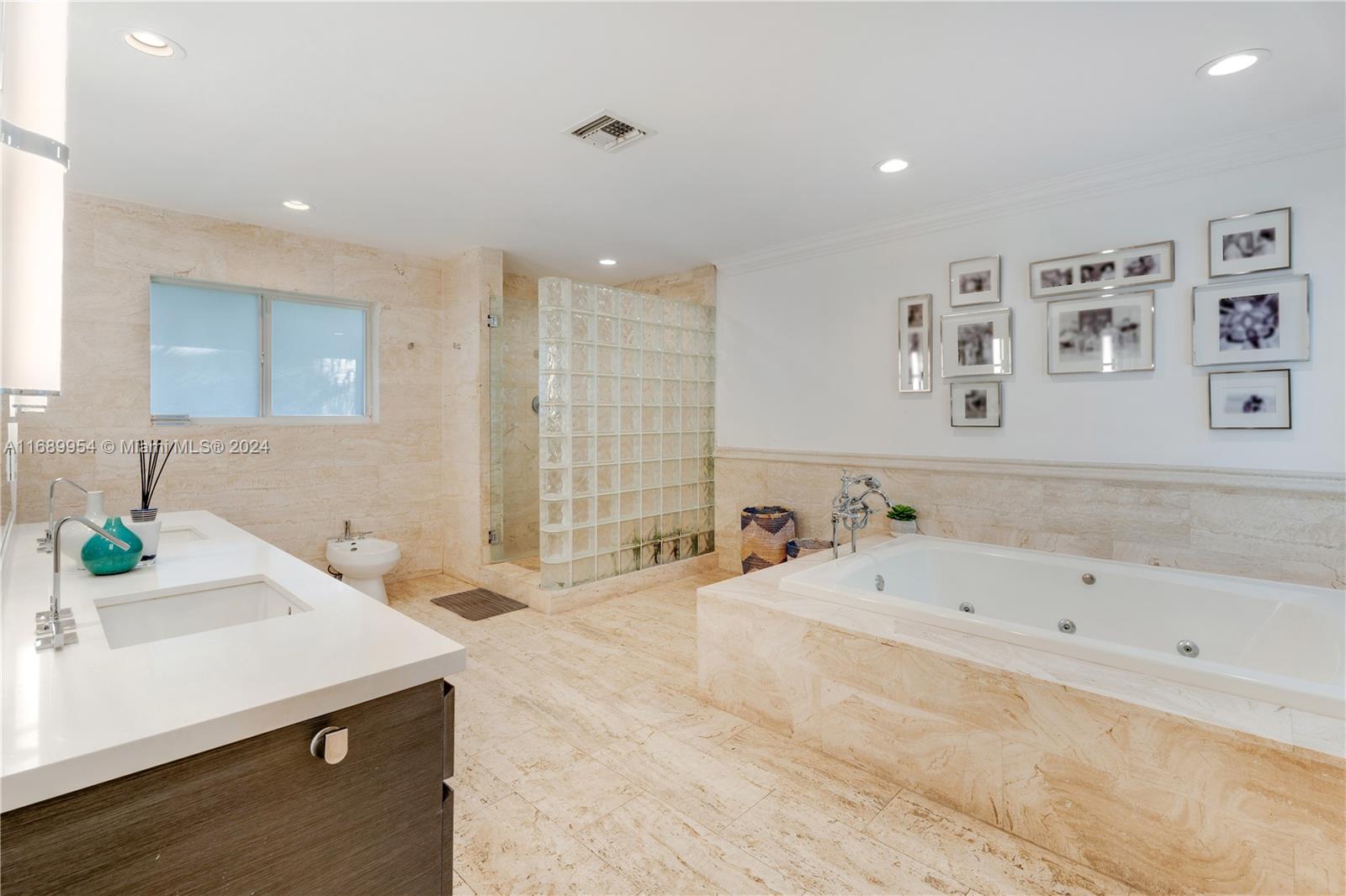 KILLIAN ACRES - Residential