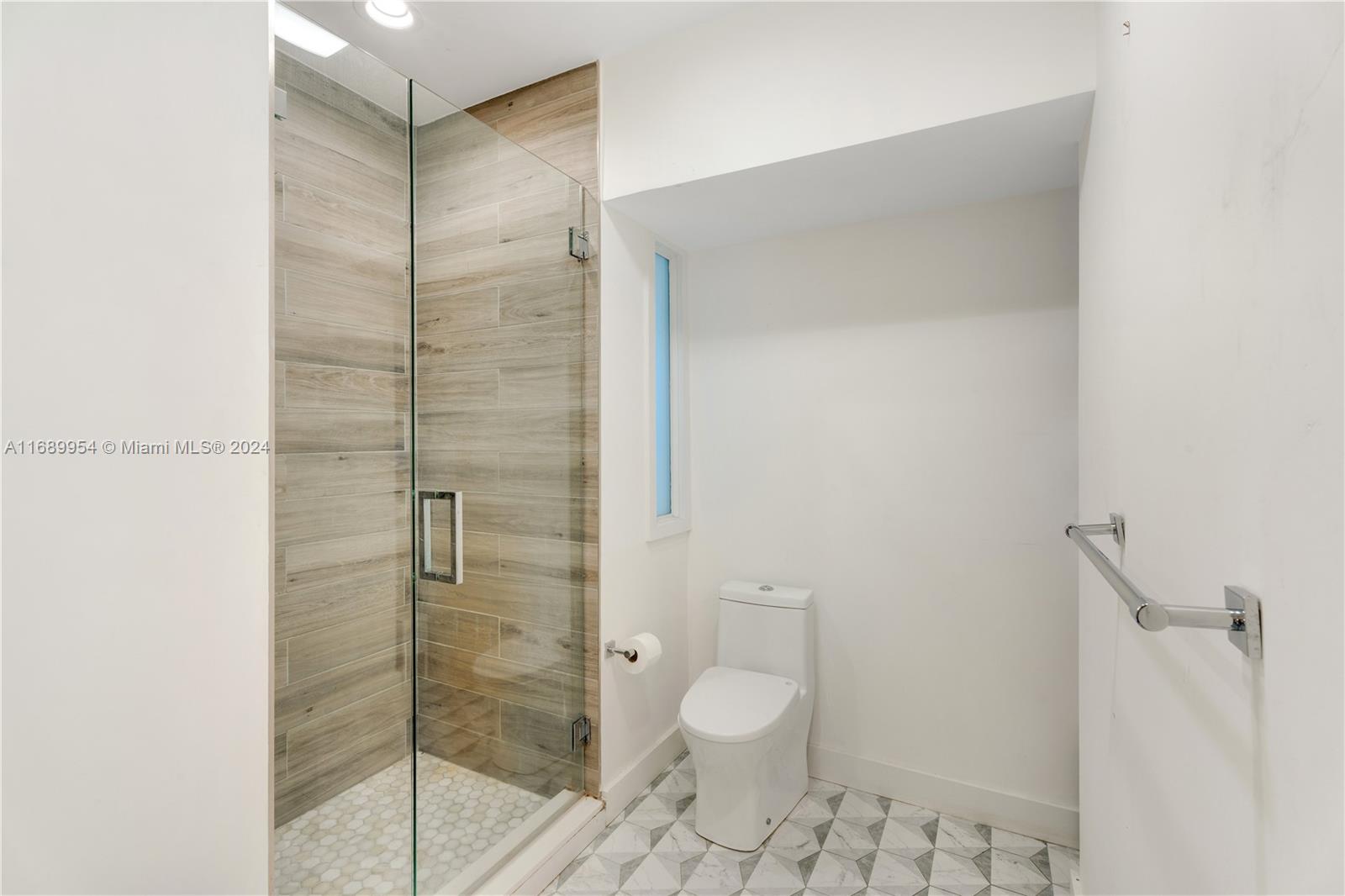 KILLIAN ACRES - Residential