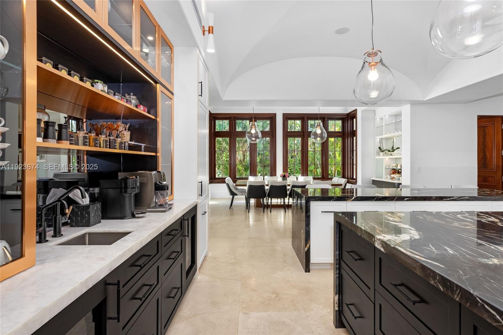 NORTH SHORE TERRACE 2 - Residential