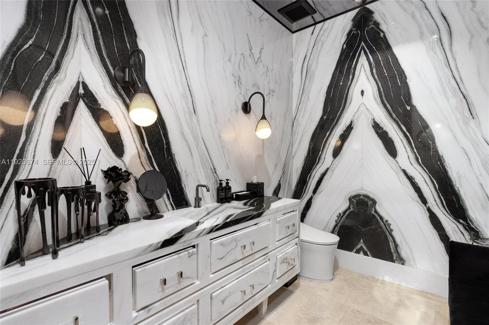 NORTH SHORE TERRACE 2 - Residential