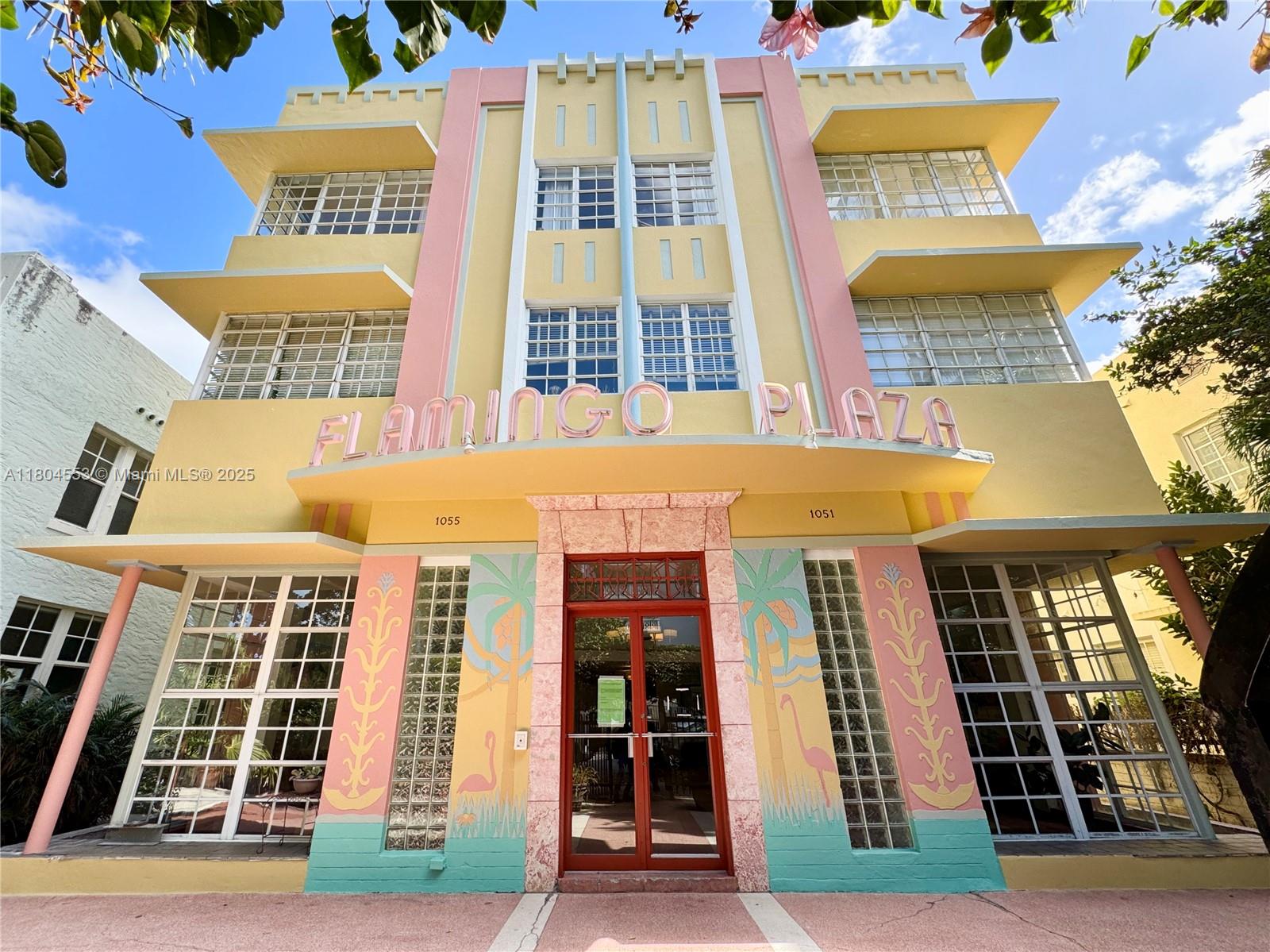THE FLAMINGO CONDO - Residential