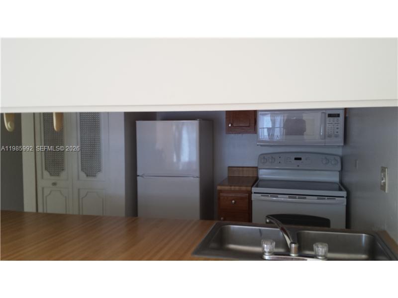 INTERNATIONAL VILLAGE AT - Residential Lease