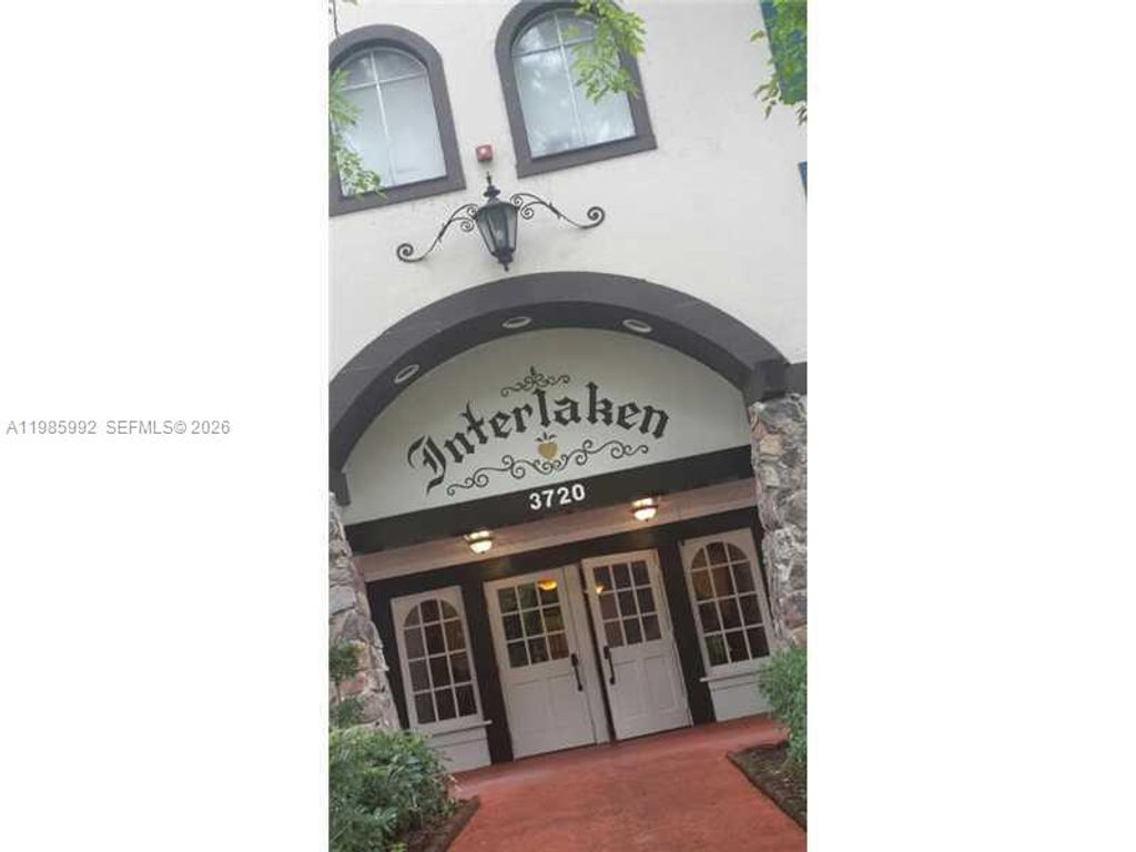 Photo of 3720 Inverrary Dr #2M, Lauderhill, FL 33319 (MLS # A11985992)