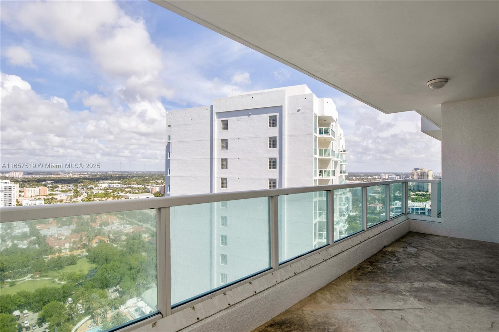 THE PENINSULA CONDO - Residential