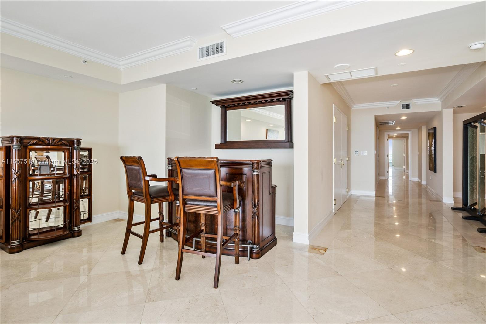 THE PENINSULA CONDO - Residential