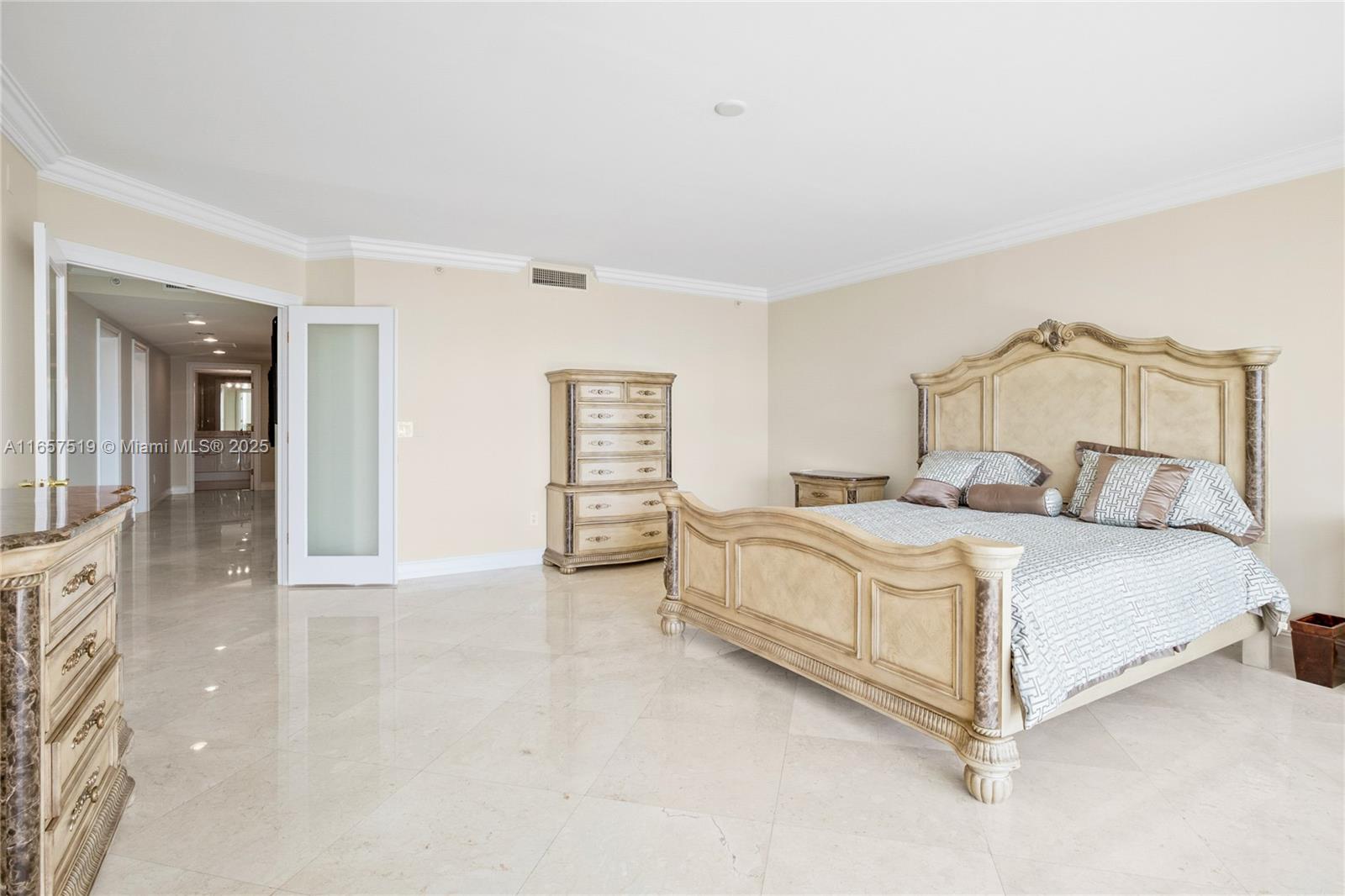 THE PENINSULA CONDO - Residential