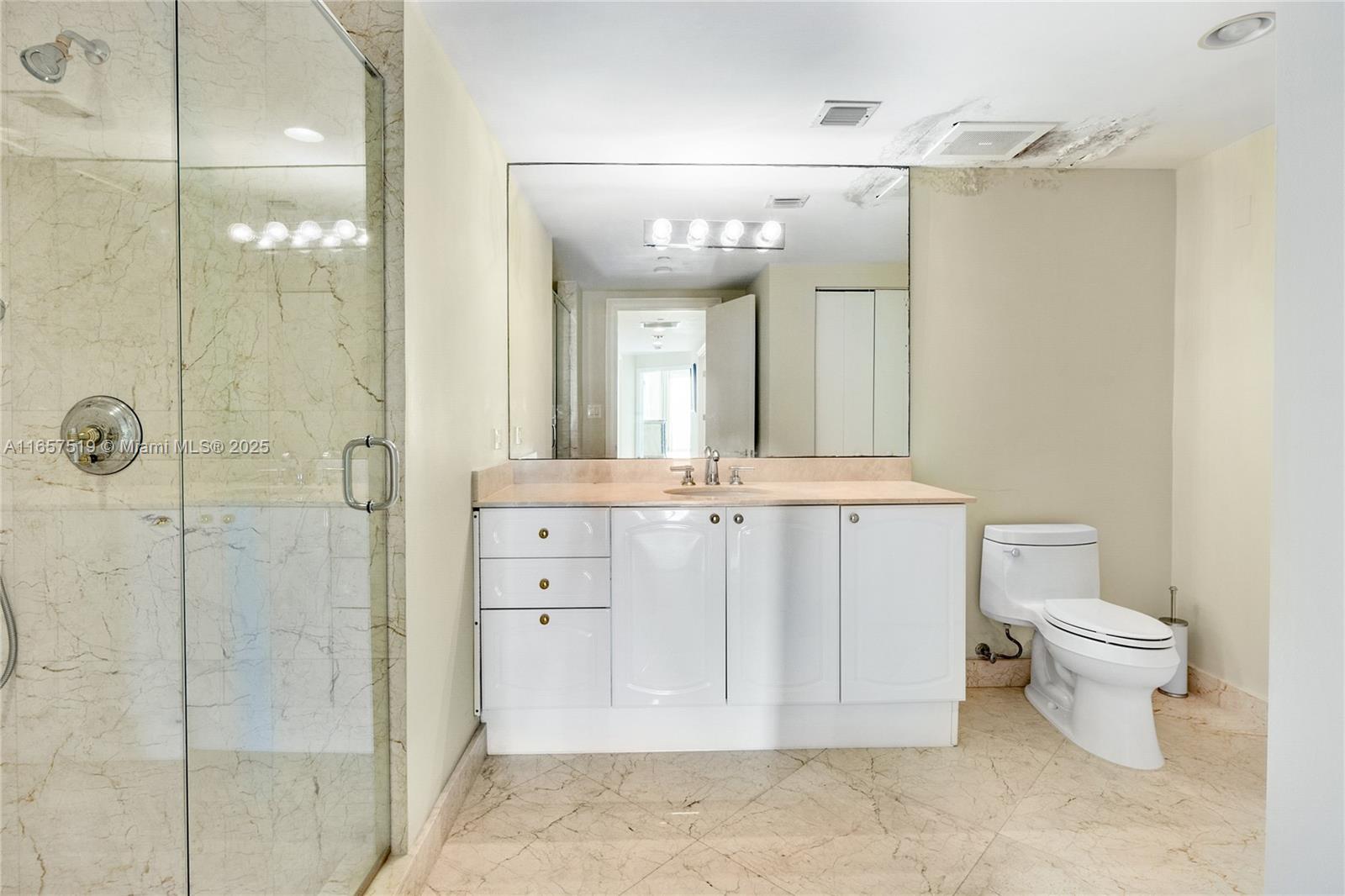 THE PENINSULA CONDO - Residential