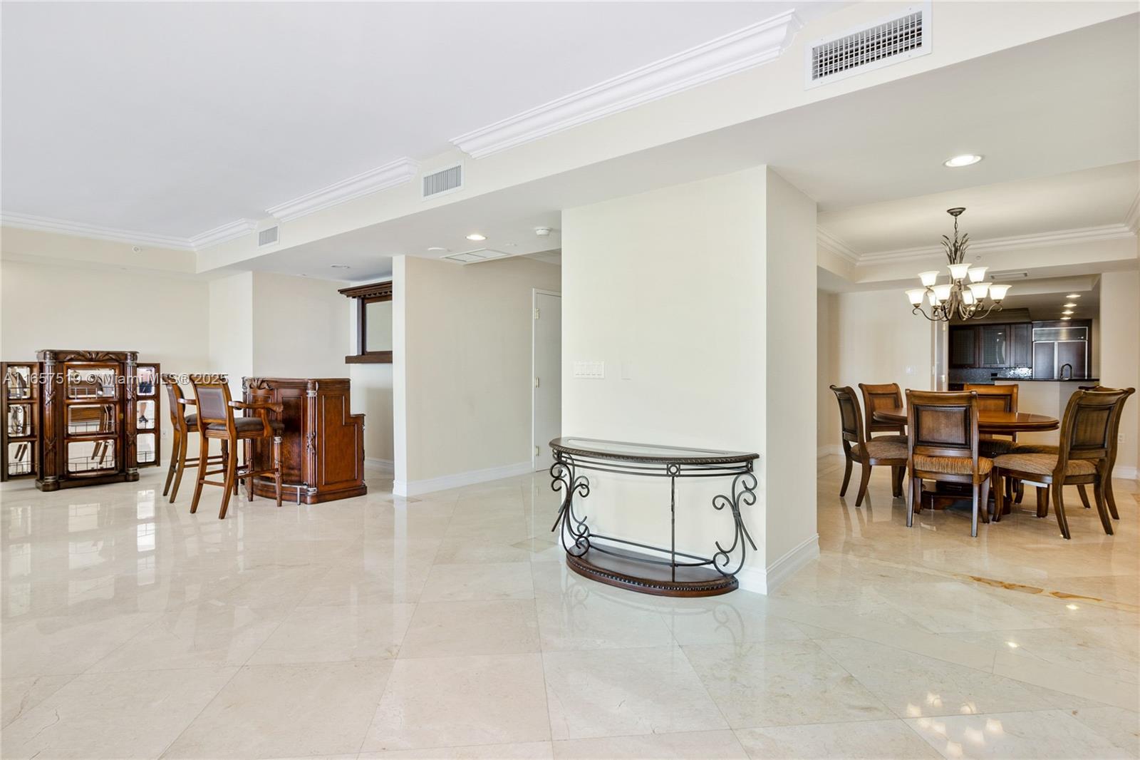 THE PENINSULA CONDO - Residential