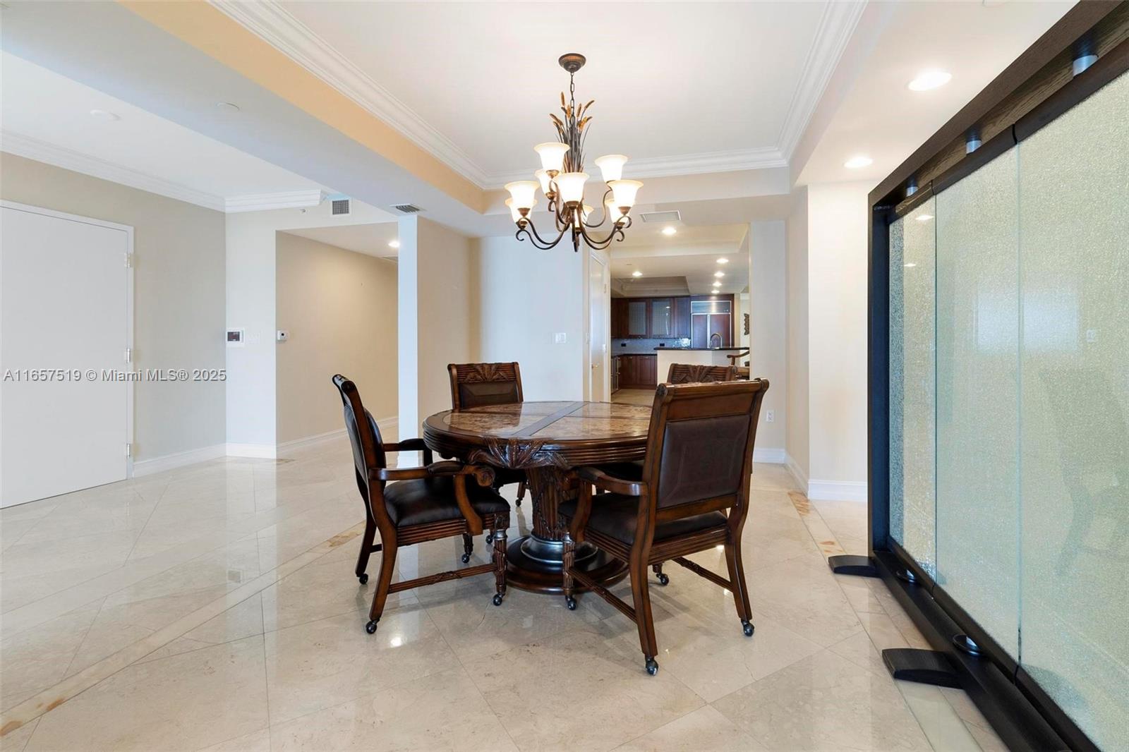 THE PENINSULA CONDO - Residential