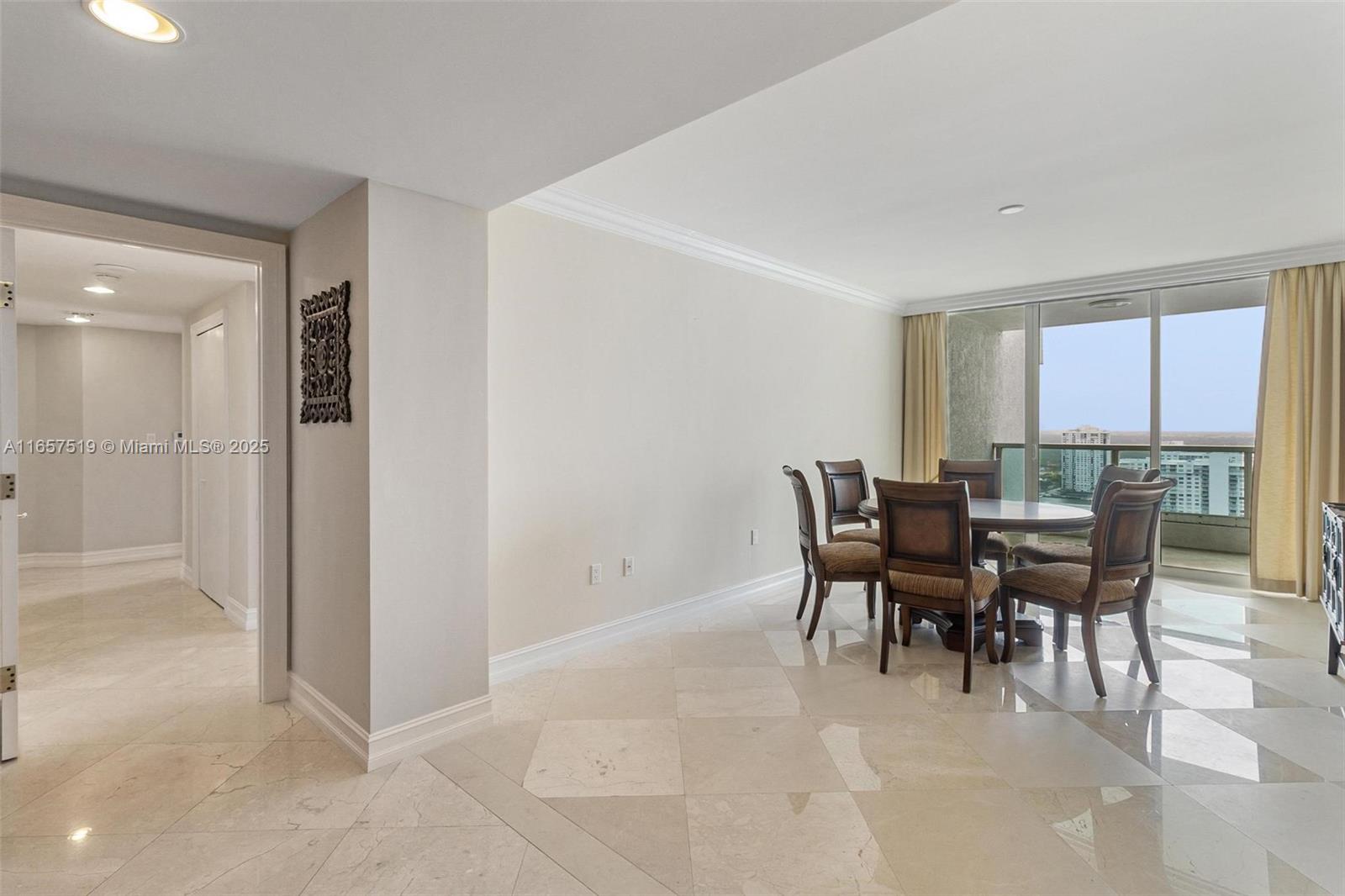 THE PENINSULA CONDO - Residential