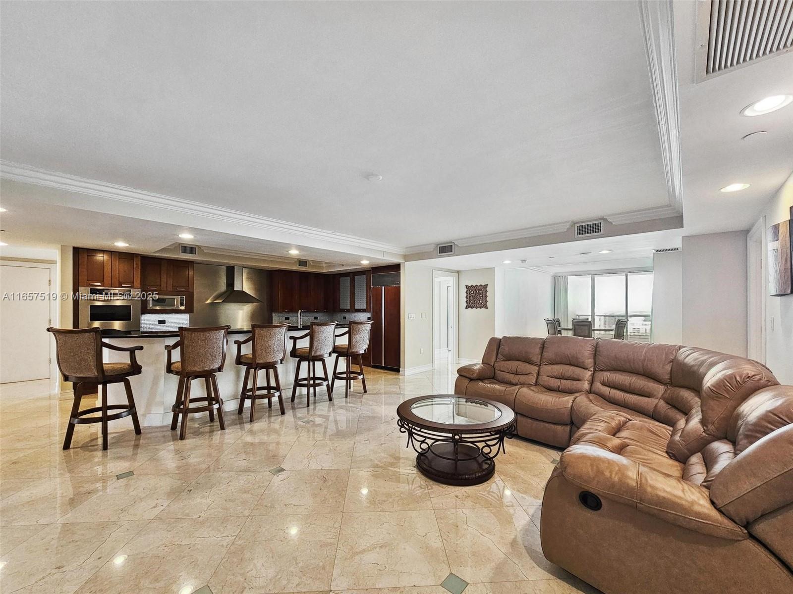 THE PENINSULA CONDO - Residential
