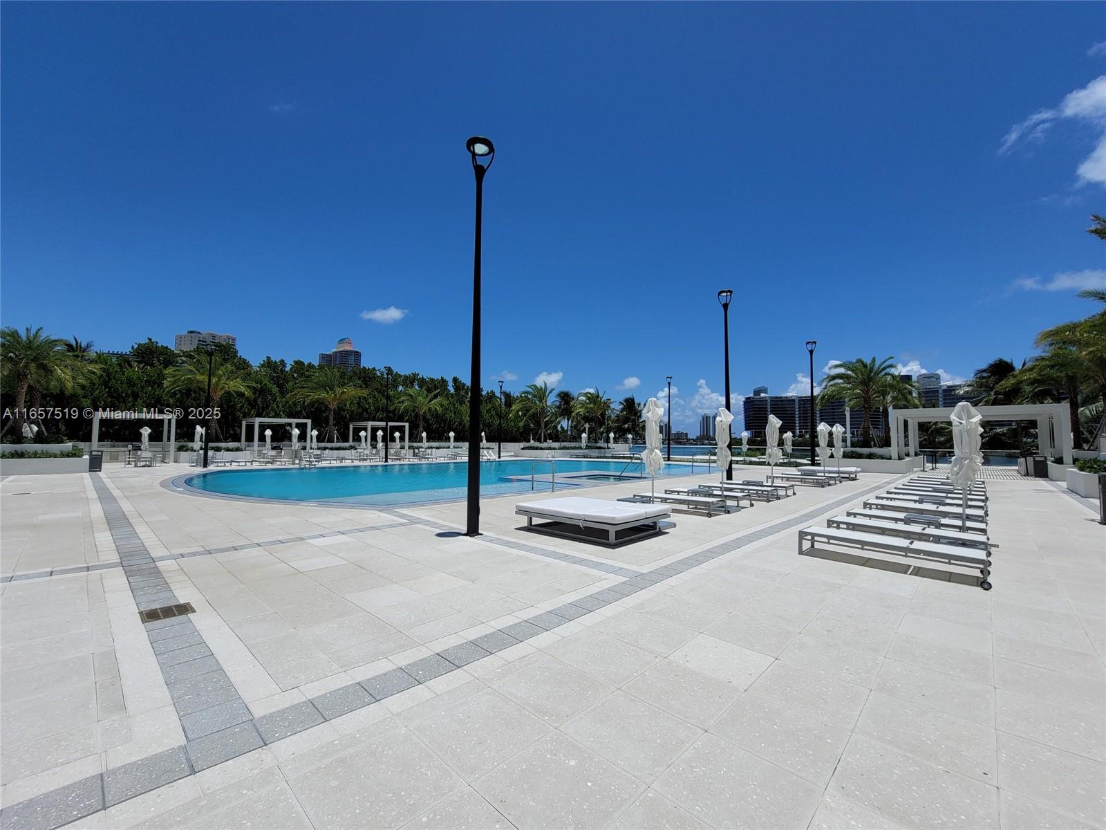THE PENINSULA CONDO - Residential