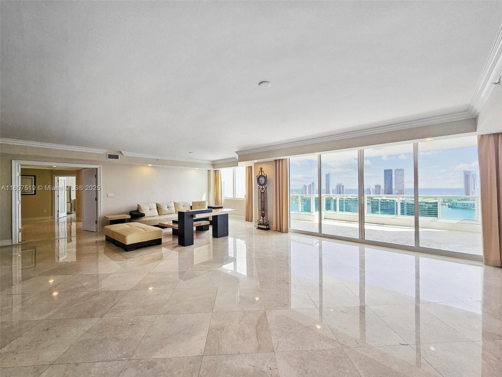 THE PENINSULA CONDO - Residential